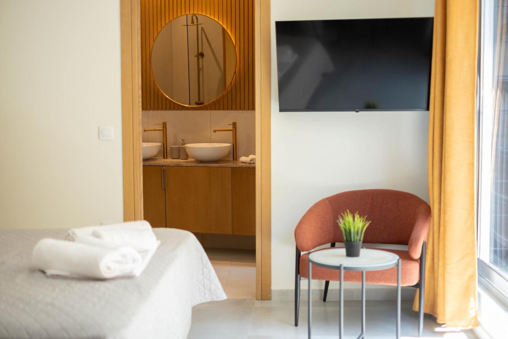 Living Culture Apartments Атина Екстериор снимка