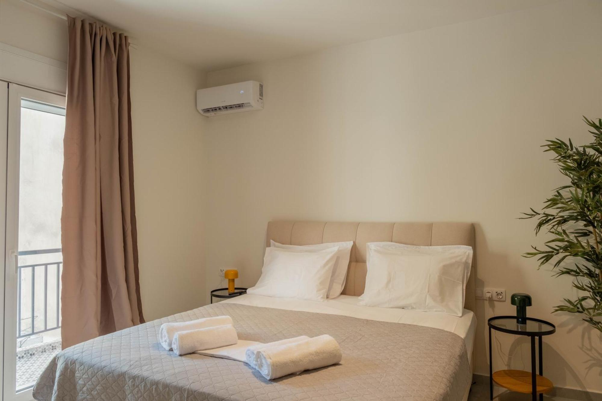 Living Culture Apartments Атина Екстериор снимка