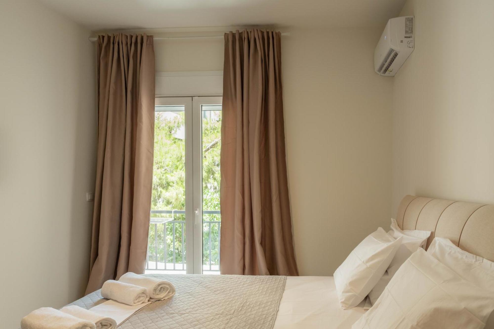 Living Culture Apartments Атина Екстериор снимка